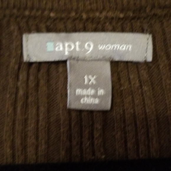 *SOLD* Apt 9 Chocolate Brown Cable Knit Sweater. - Picture 6 of 8